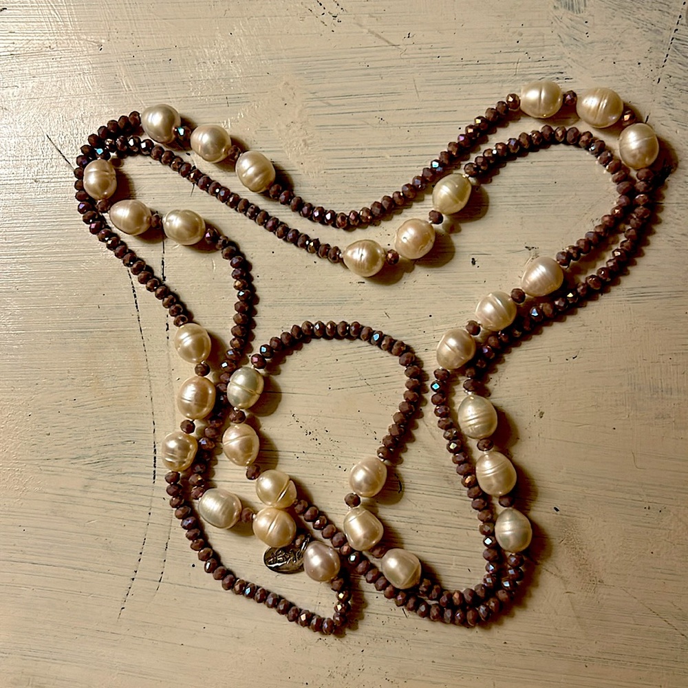 Lavender topaz and pearl 25” necklace, tab with KGP.